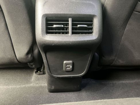 Certified 2020 Chevrolet Equinox LT FWD image 12