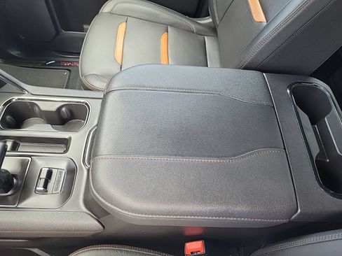 Used 2023 GMC Sierra 1500 AT4 w/ AT4 Premium Package AWD/4WD image 23