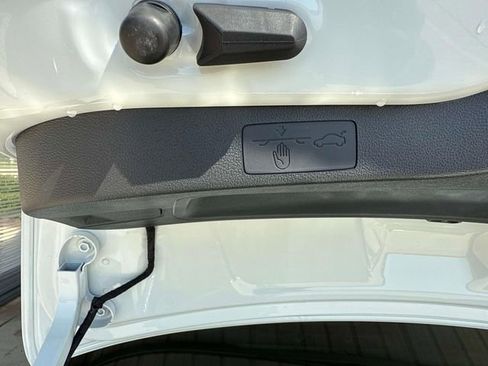 New 2025 Volkswagen Jetta Sport image 24