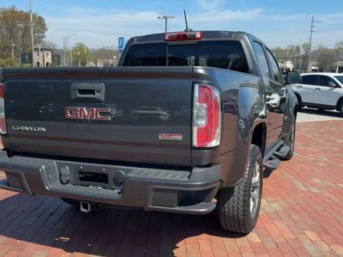 Used 2016 GMC Canyon SLE w/ All Terrain Package image 2