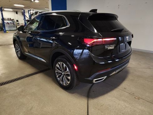 Certified 2025 Buick Envision Preferred image 2