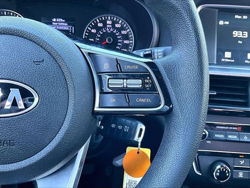 Used 2019 Kia Optima LX FWD image 17