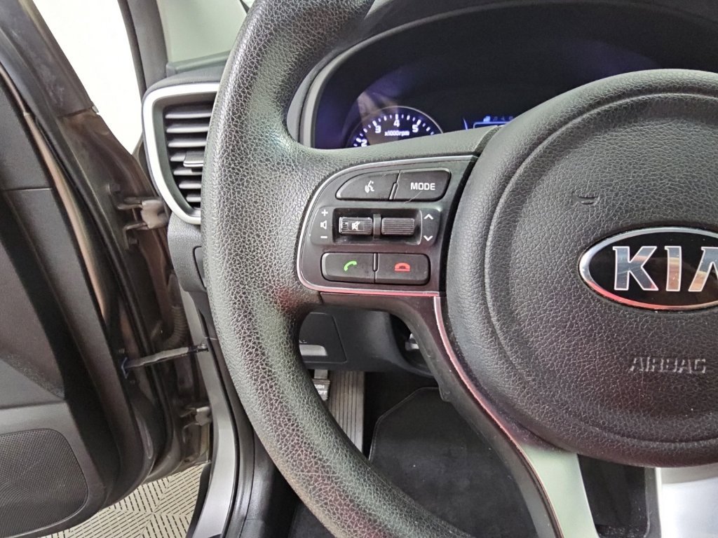 Used 2019 Kia Sportage LX FWD image 21