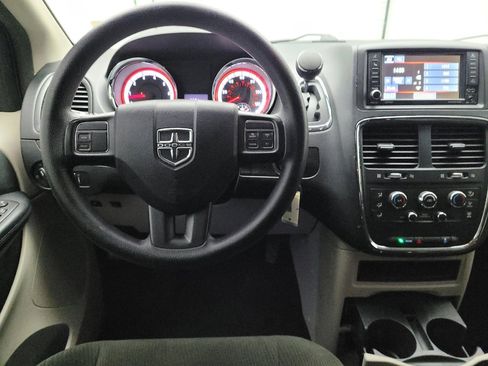 Used 2016 Dodge Grand Caravan SE w/ Quick Order Package 29E SE image 22