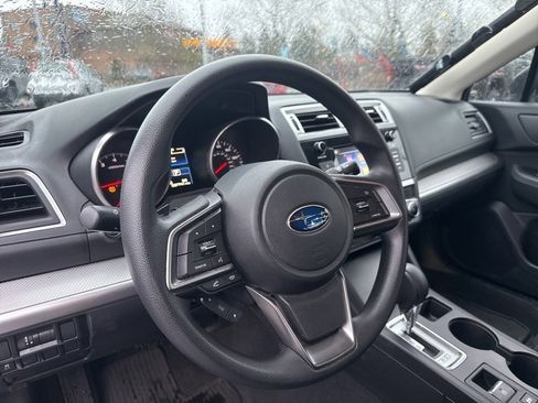 Used 2018 Subaru Outback 2.5i image 7