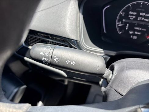 Used 2023 Honda Civic LX image 38