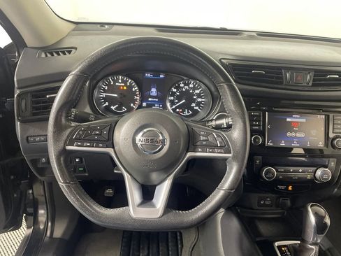 Used 2019 Nissan Rogue SV AWD/4WD image 12