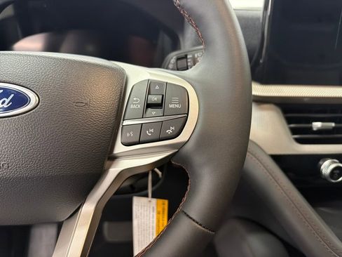 New 2026 Ford Explorer Active w/ Active Comfort Package image 21