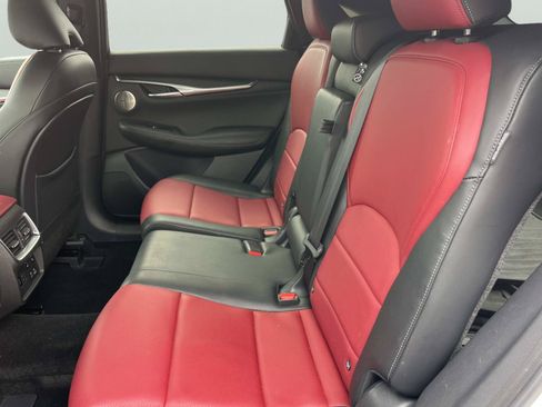 Used 2023 INFINITI QX55 Sensory w/ Lighting Package AWD/4WD image 16