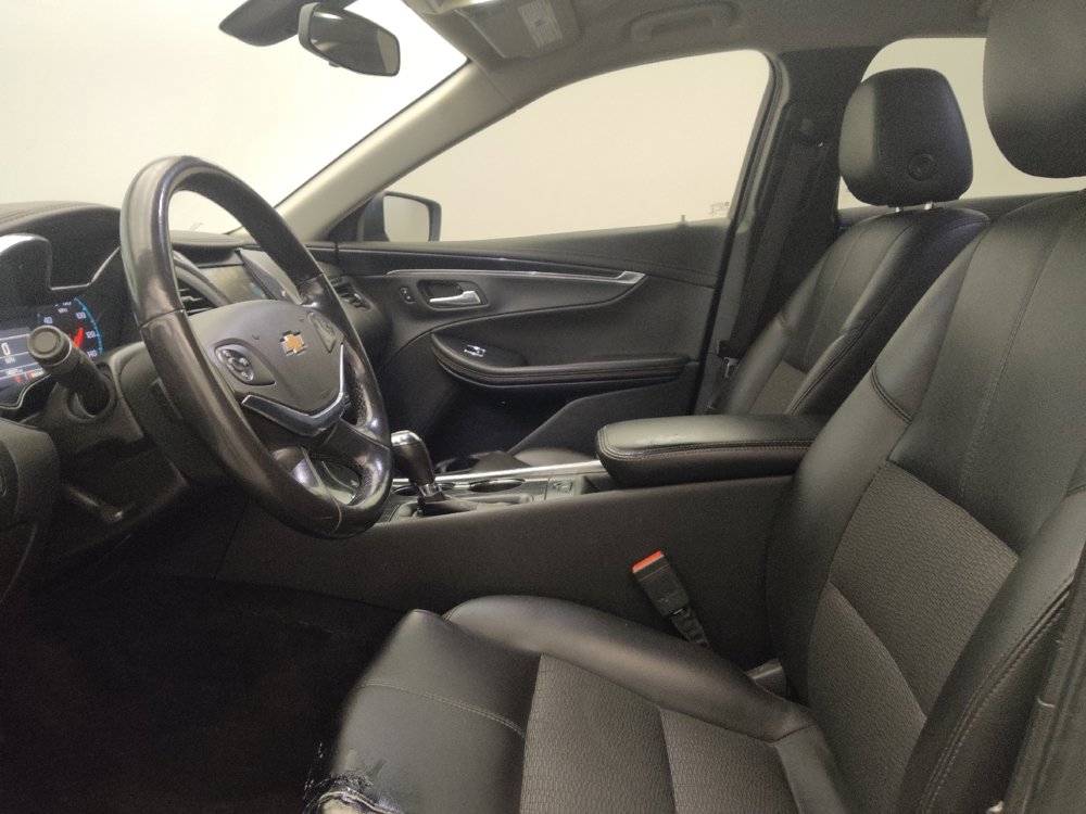 Used 2016 Chevrolet Impala LT FWD image 17