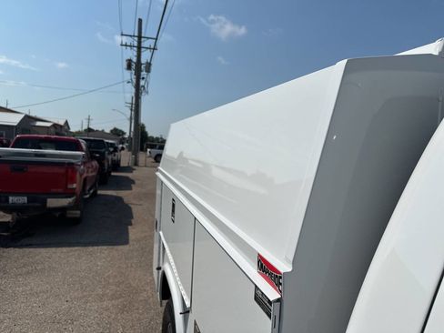 Used 2014 Ford F350 XL image 30