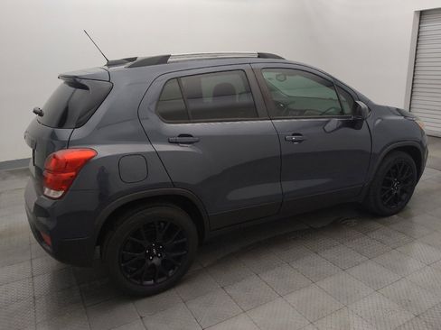 Used 2021 Chevrolet Trax LT w/ Sport Edition FWD image 10