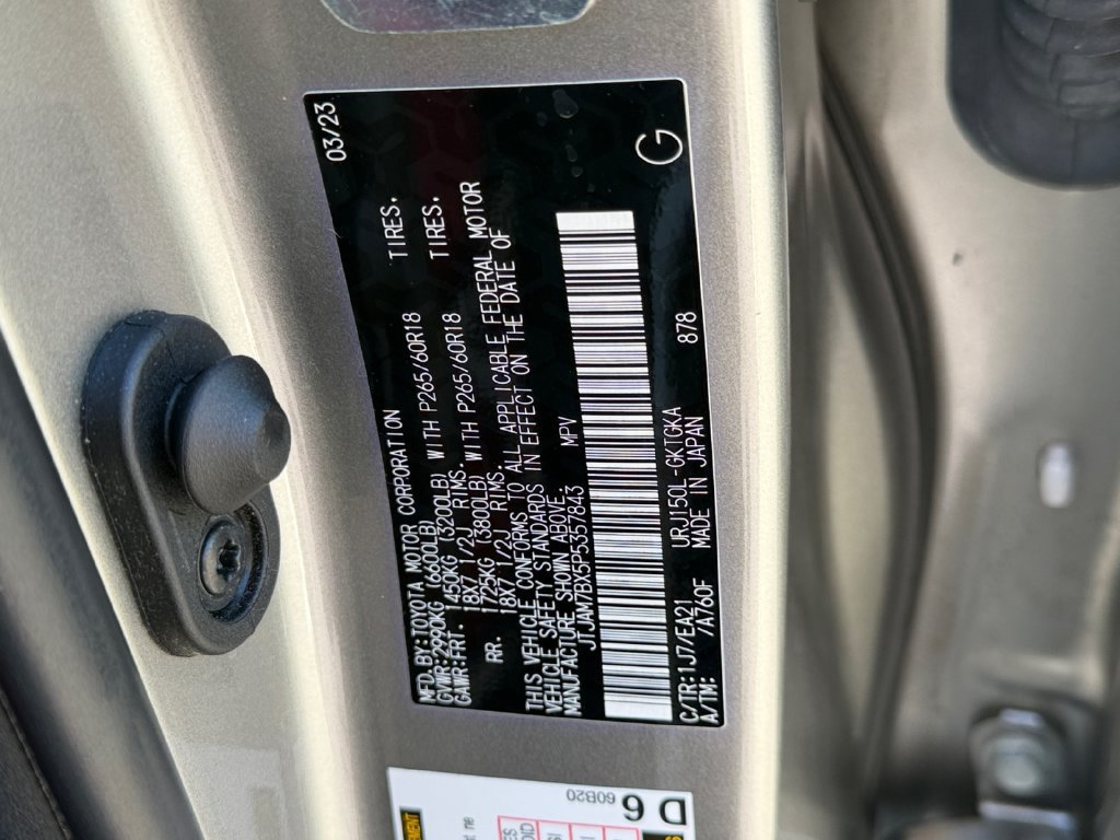 Certified 2023 Lexus GX 460 Premium w/ Premium Package AWD/4WD image 30