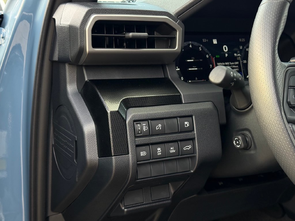 Used 2026 Toyota 4Runner Limited AWD/4WD image 9