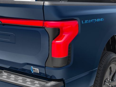 Used 2023 Ford F150 Lightning Lariat AWD/4WD image 78