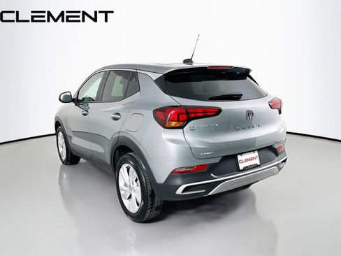 Used 2025 Buick Encore GX Preferred AWD/4WD image 10