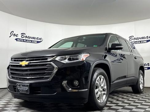 Used 2018 Chevrolet Traverse LT w/ LPO, Floor Liner Package image 2