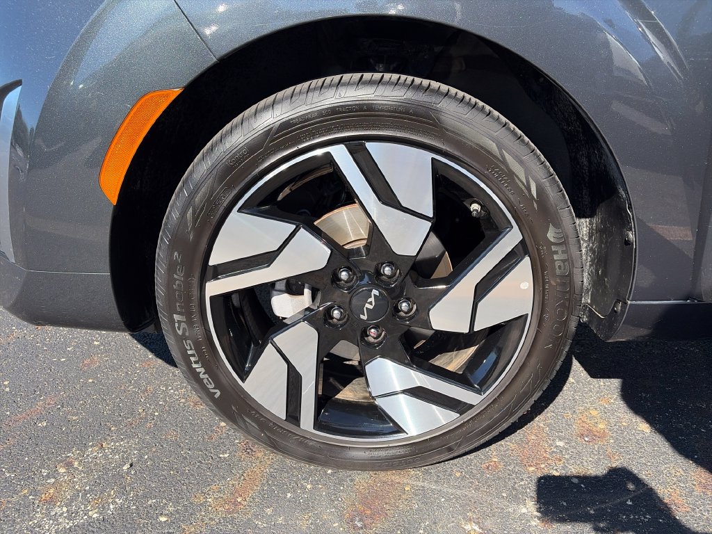 Used 2025 Kia Soul GT-Line w/ GT-Line Technology Package FWD image 27