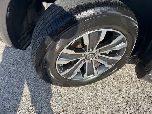 Used 2019 Nissan Armada SL w/ Premium Package AWD/4WD image 5