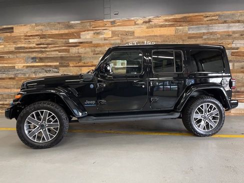 Used 2024 Jeep Wrangler High Altitude image 21