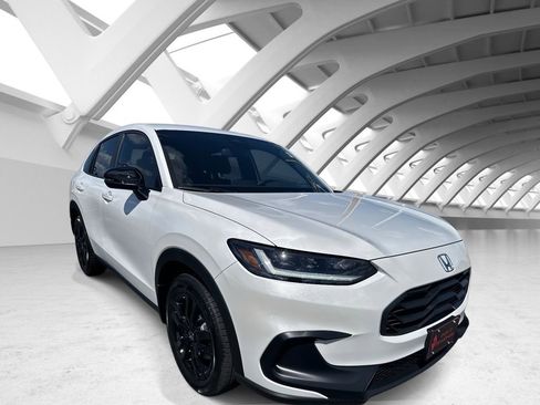 New 2026 Honda HR-V Sport image 1