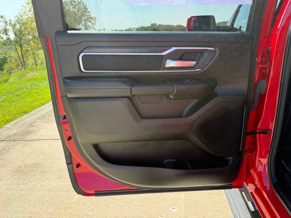 Used 2023 RAM 1500 Big Horn AWD/4WD image 14