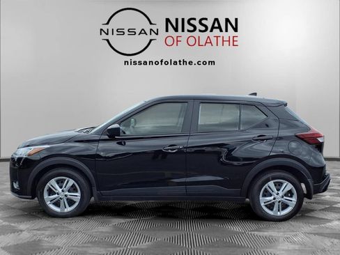 Used 2025 Nissan Kicks Play S FWD image 20