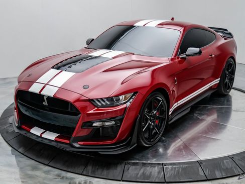 Used 2021 Ford Mustang Shelby GT500 w/ Carbon Fiber Handling Package RWD image 7