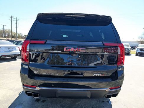 Certified 2025 GMC Yukon XL AT4 Ultimate w/ LPO, Floor Liner Package AWD/4WD image 6