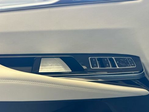 New 2026 Cadillac Escalade Sport w/ LPO, ONYX Package AWD/4WD image 26