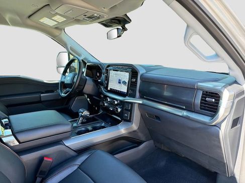 Used 2023 Ford F150 Lariat w/ Trailer Tow Package image 13