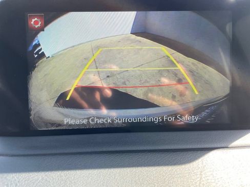 Used 2018 MAZDA CX-9 Touring FWD image 6