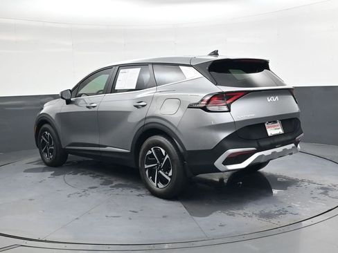 Used 2024 Kia Sportage LX image 6