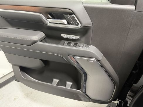New 2026 GMC Sierra 1500 Denali image 11
