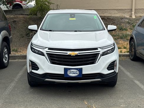 Used 2024 Chevrolet Equinox LT AWD/4WD image 3