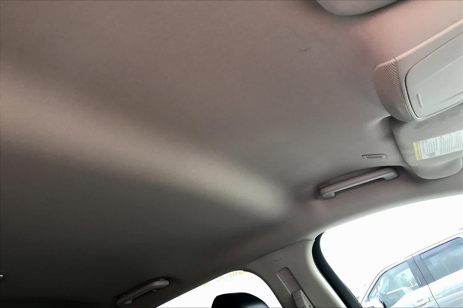 Used 2020 Ford Edge SEL FWD image 14