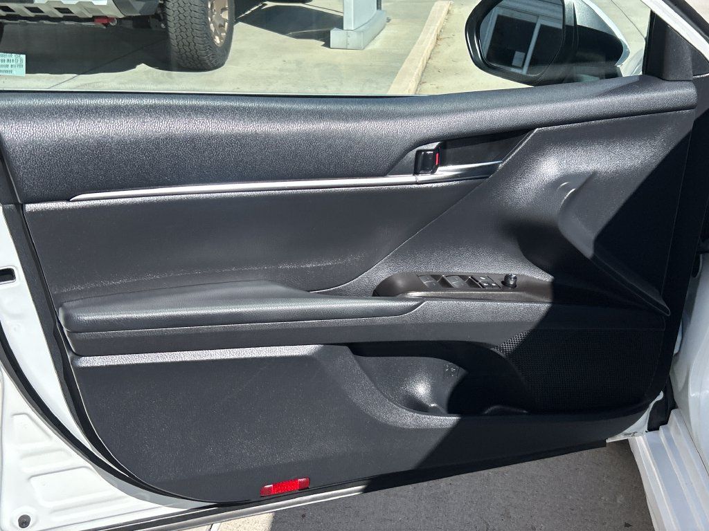 Certified 2024 Toyota Camry SE FWD image 11