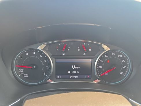 Used 2024 Chevrolet Equinox LT AWD/4WD image 16
