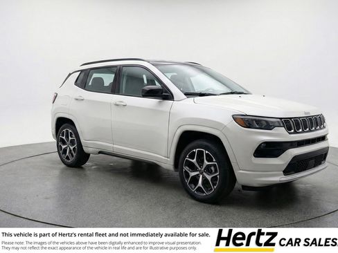 Used 2025 Jeep Compass Limited AWD/4WD image 1
