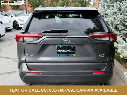 Used 2023 Toyota RAV4 XLE Premium AWD/4WD image 7
