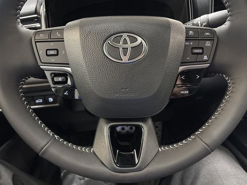 New 2026 Toyota Camry SE FWD image 16