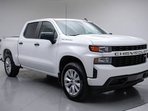 Used 2022 Chevrolet Silverado 1500 Custom AWD/4WD image 9