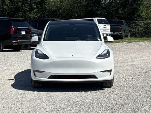 Used 2021 Tesla Model Y Long Range AWD/4WD image 2