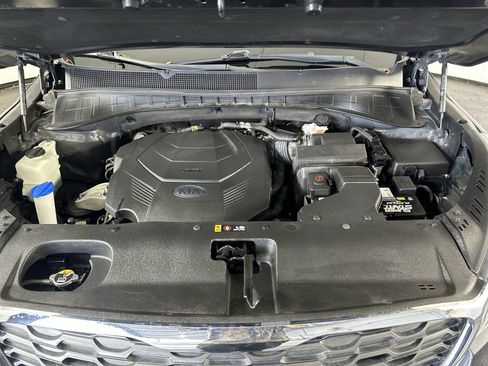 Used 2020 Kia Sorento S FWD image 28