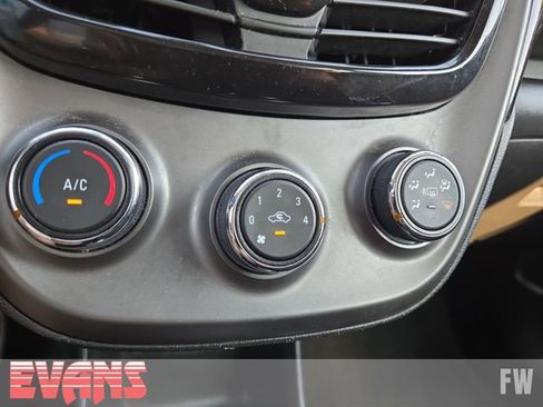 Used 2021 Chevrolet Spark LT image 8