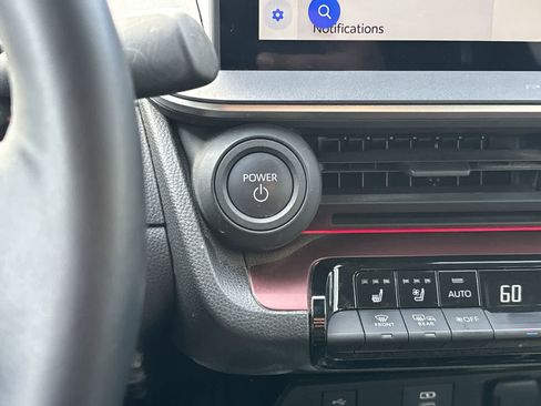 Used 2023 Toyota Prius Prime Premium image 19