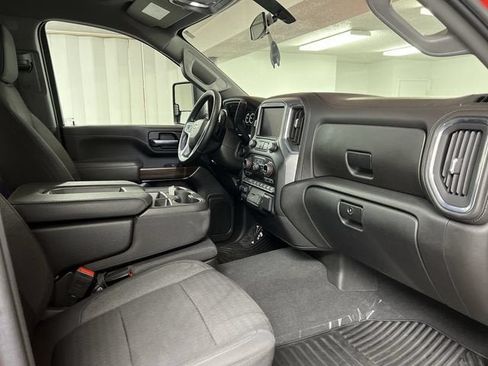 Certified 2023 Chevrolet Silverado 2500 LT AWD/4WD image 28
