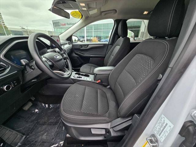 Used 2025 Ford Escape Active AWD/4WD image 20