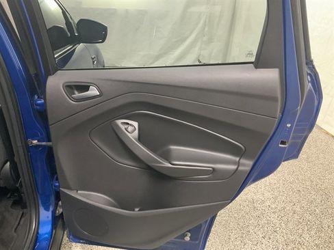 Used 2018 Ford Escape SE AWD/4WD image 19