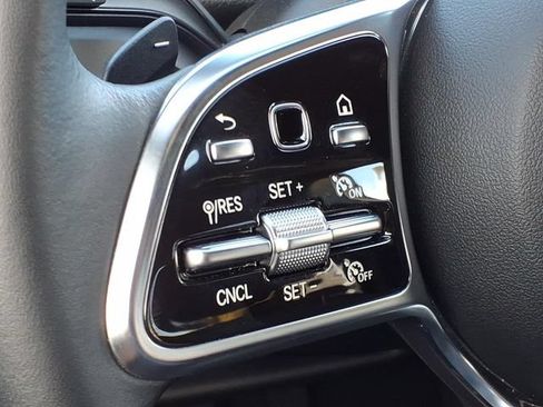 Certified 2023 Mercedes-Benz EQB 300 4MATIC image 9